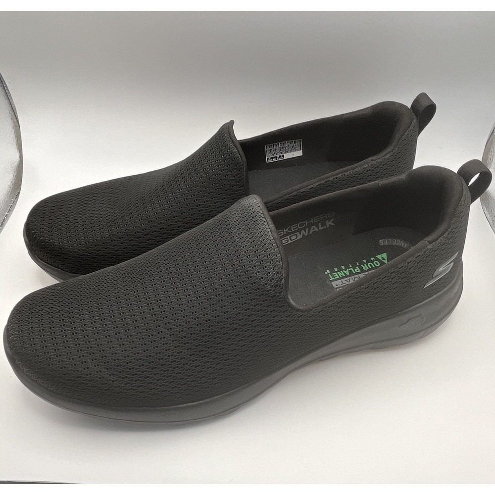SKECHERS GOwalk Women's Black Slip-On Mesh Cushioned Walking Sneakers Size 9.5